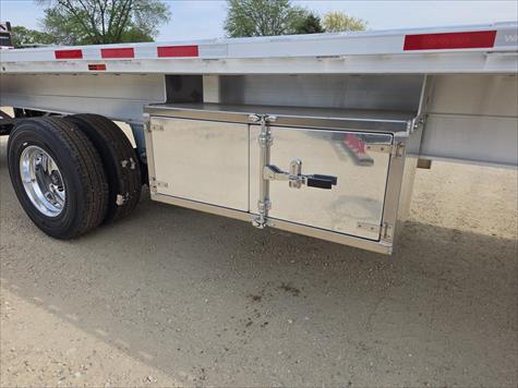 2027 Benson (Wabash) Flatbed
